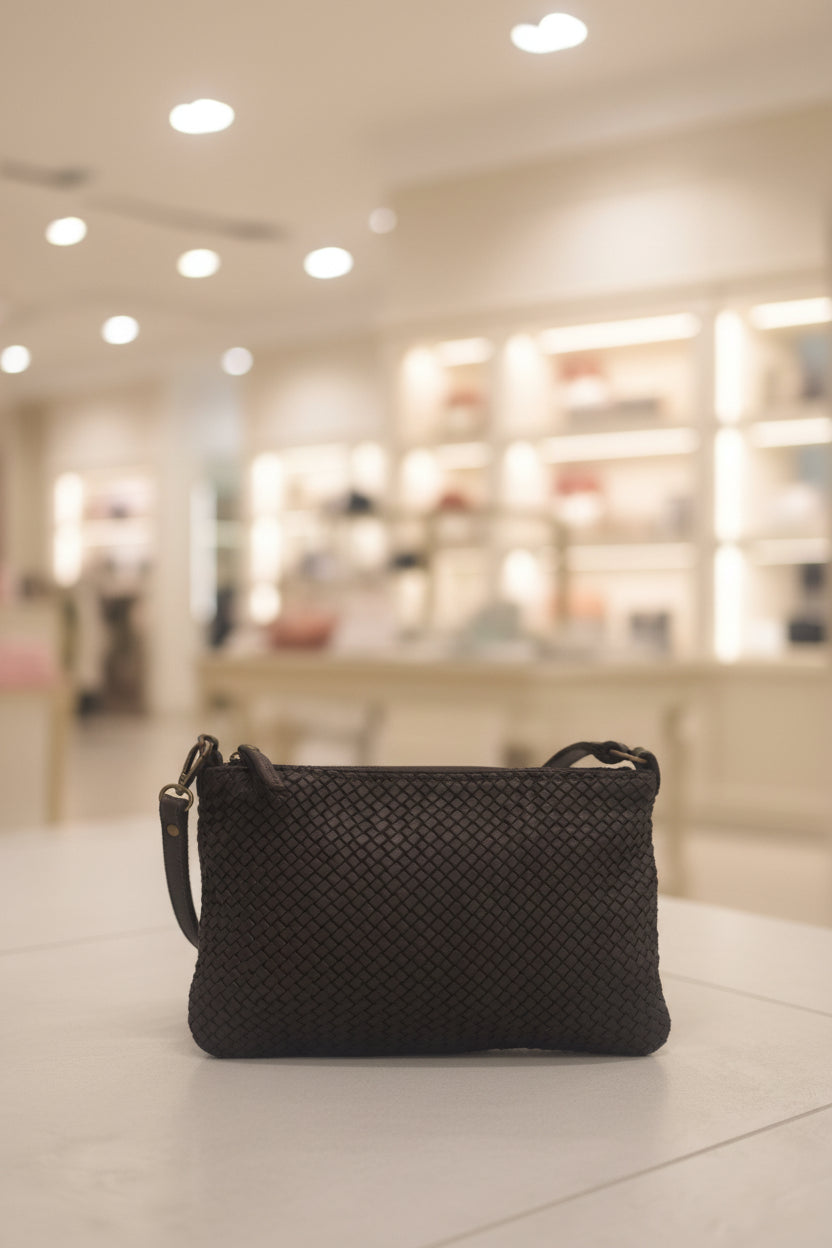 Borsa Nappa Pochette Intreccio