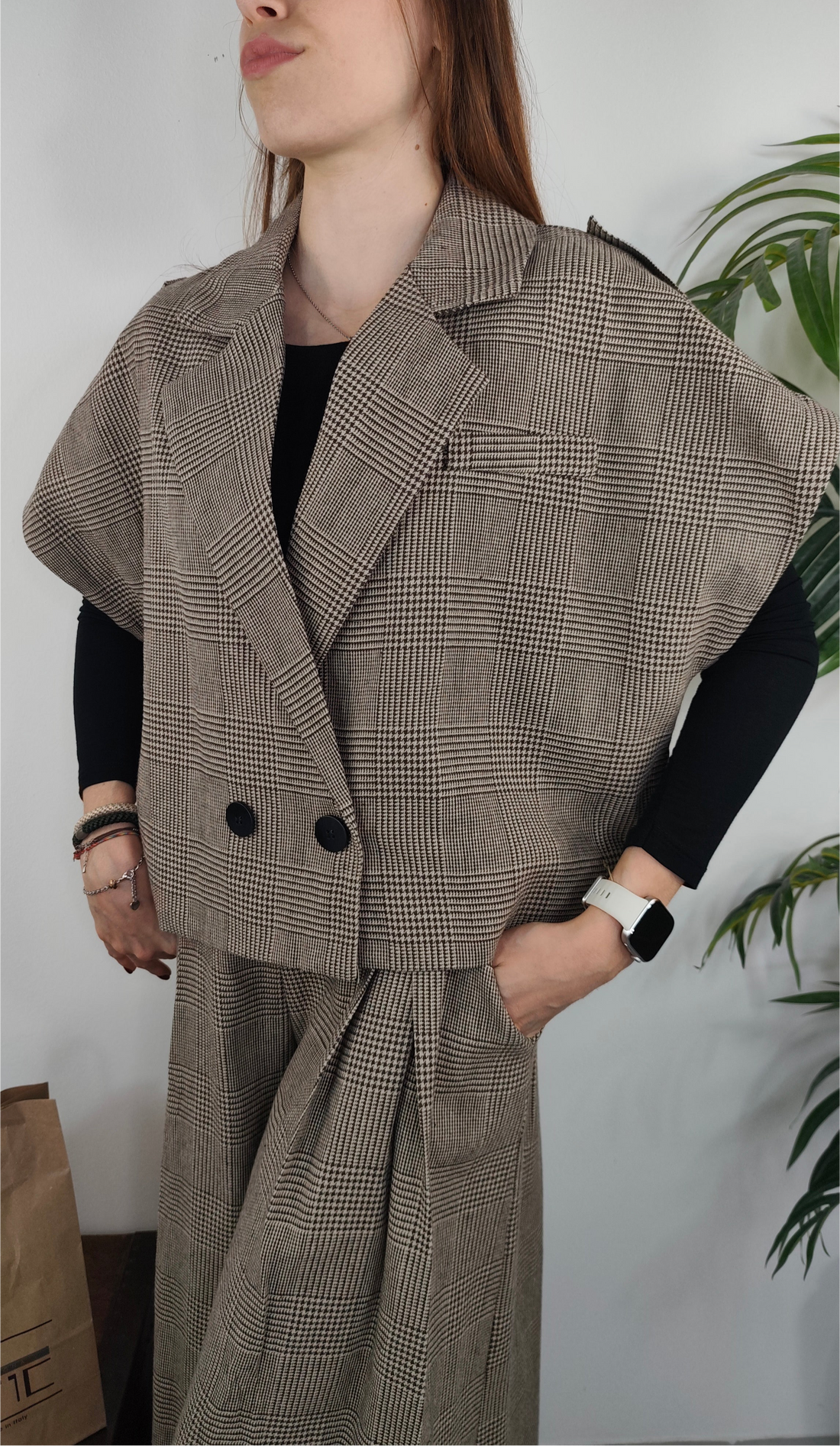 Gilet Over Tart