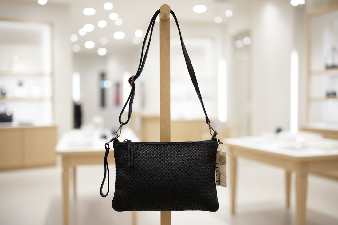 Borsa Nappa Pochette Intreccio