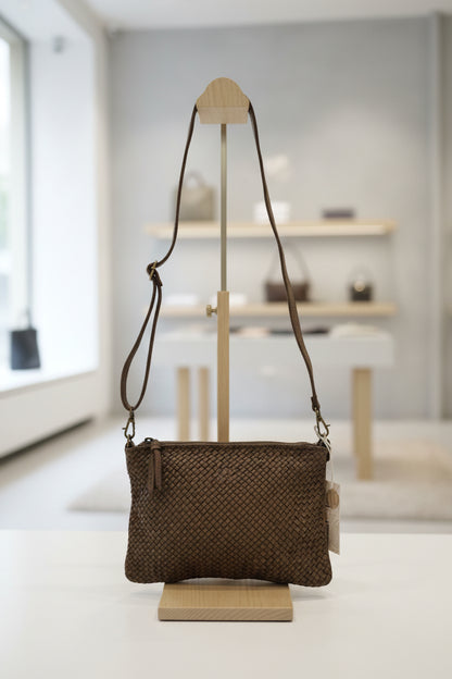 Borsa Nappa Pochette Intreccio